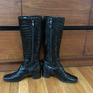Rare Prada Vintage black croco boots size 37.